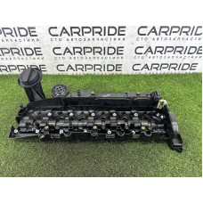 Крышка клапанов