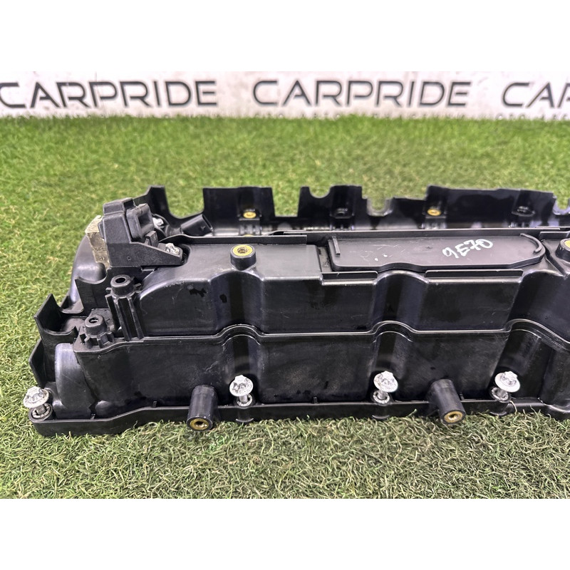 Крышка клапанов (двигатель и элементы) BMW X5 E70 2010 N57D30A 11127823181