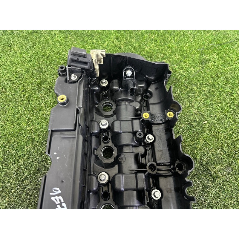 Крышка клапанов (двигатель и элементы) BMW X5 E70 2010 N57D30A 11127823181