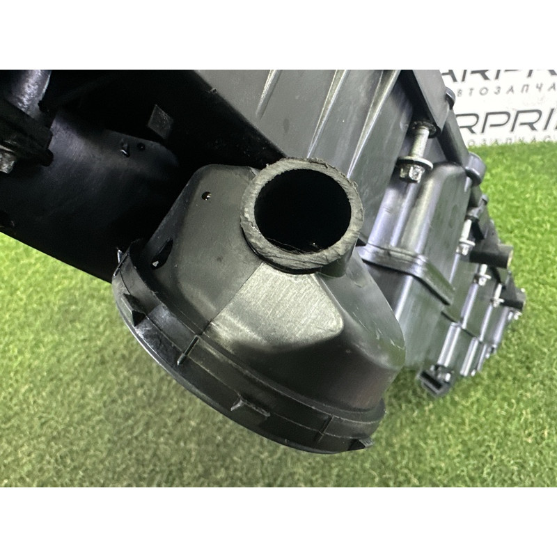 Крышка клапанов (двигатель и элементы) BMW X5 E70 2010 N57D30A 11127823181