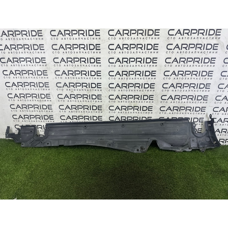 Защита днища (кузов и элементы) Volkswagen Touareg NF 2012 3.0 Hybrid CGFA 7P0825201B