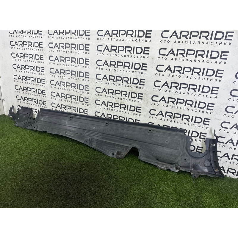 Защита днища (кузов и элементы) Volkswagen Touareg NF 2012 3.0 Hybrid CGFA 7P0825201B