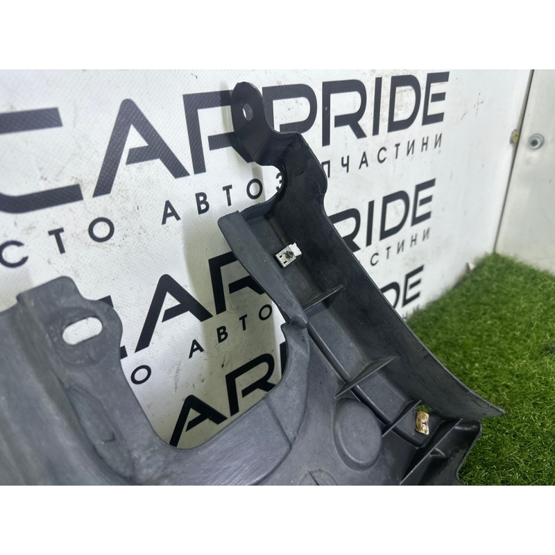 Защита днища (кузов и элементы) Volkswagen Touareg NF 2012 3.0 Hybrid CGFA 7P0825201B