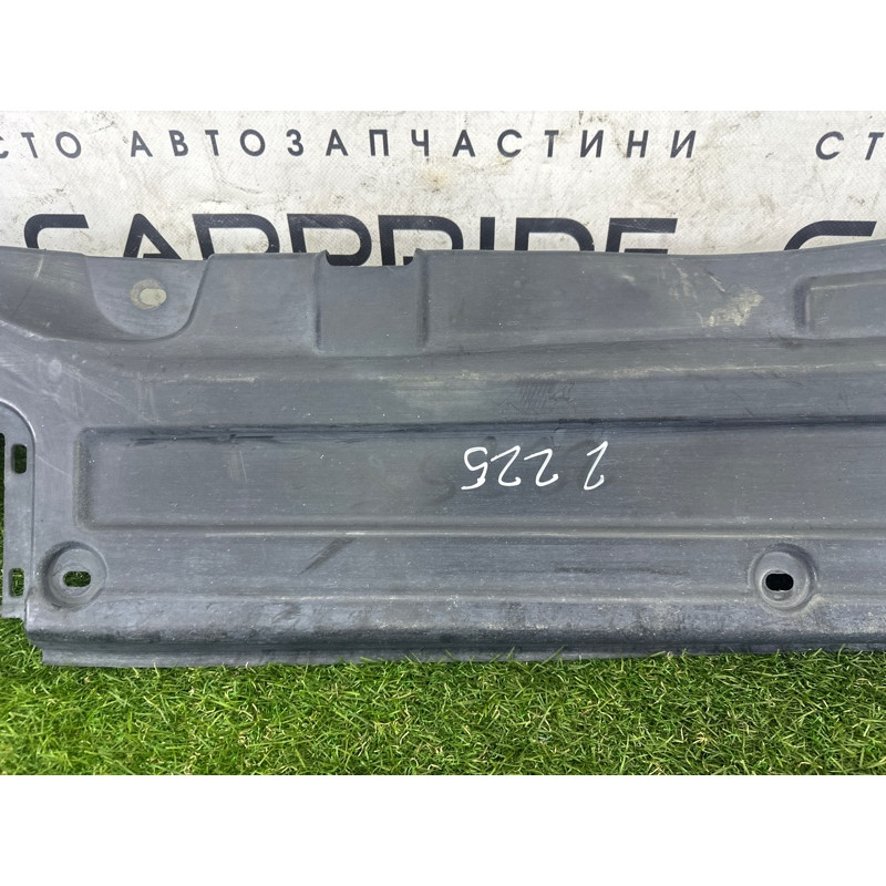 Защита днища (кузов и элементы) Volkswagen Touareg NF 2012 3.0 Hybrid CGFA 7P0825201B