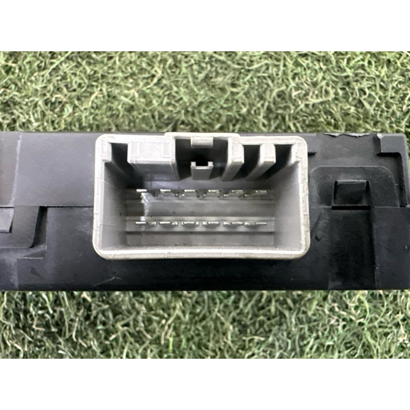 Блок управления сиденьем (электрика / блоки управления) LAND ROVER RANGE ROVER Sport L494 2016 3.0 Diesel LR067325