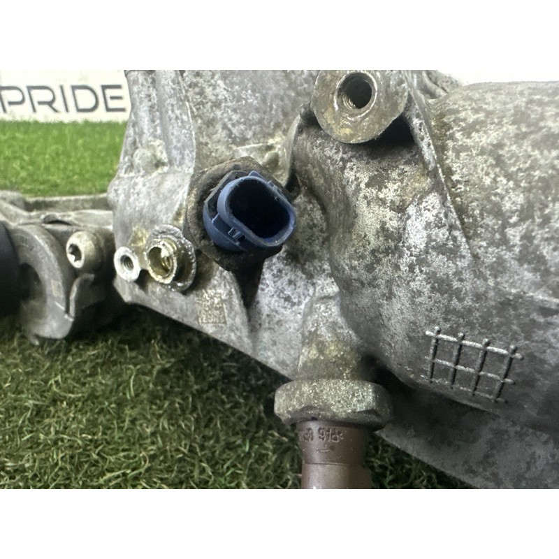 Корпус масляного фильтра (двигатель и элементы) AUDI Q7 4M 2017 2.0 TFSI 06L903143D