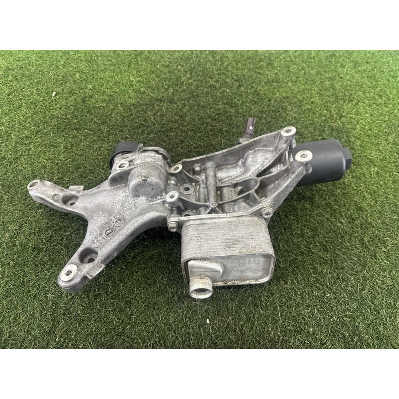 Корпус масляного фильтра (двигатель и элементы) AUDI Q7 4M 2017 2.0 TFSI 06L903143D