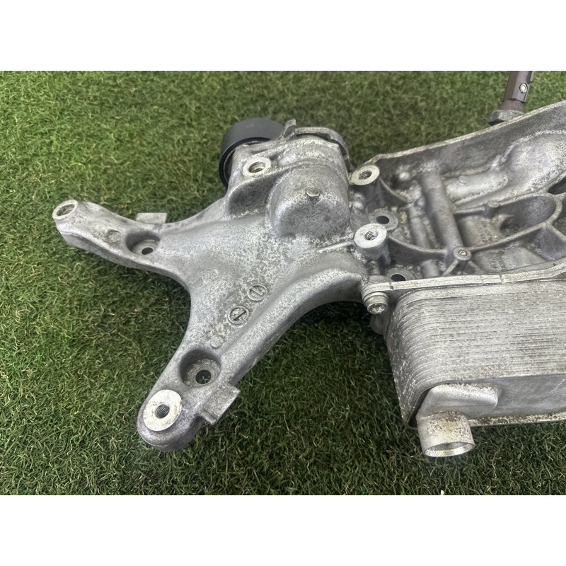 Корпус масляного фильтра (двигатель и элементы) AUDI Q7 4M 2017 2.0 TFSI 06L903143D