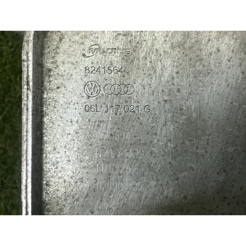 Корпус масляного фильтра (двигатель и элементы) AUDI Q7 4M 2017 2.0 TFSI 06L903143D