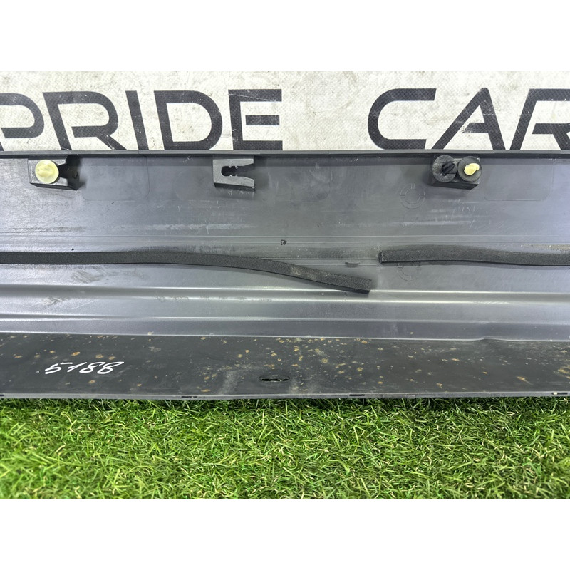 Накладка на порог (кузов и элементы) LAND ROVER RANGE ROVER Sport L494 2016 3.0 Diesel LR048269