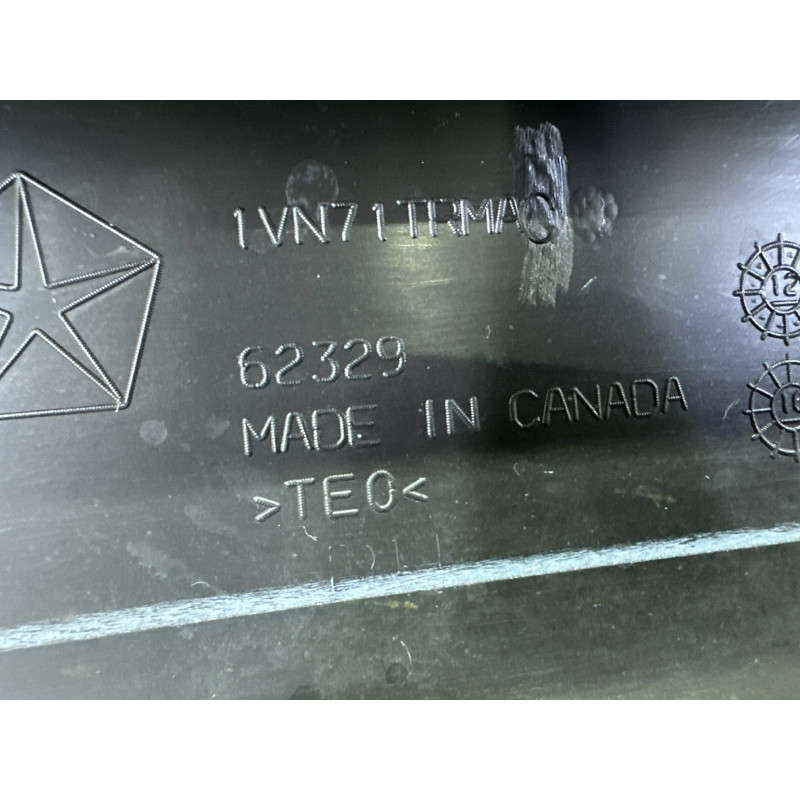 Накладка на порог (кузов и элементы) Jeep Grand Cherokee WK2 2018 3.6 1VN71TZZAC