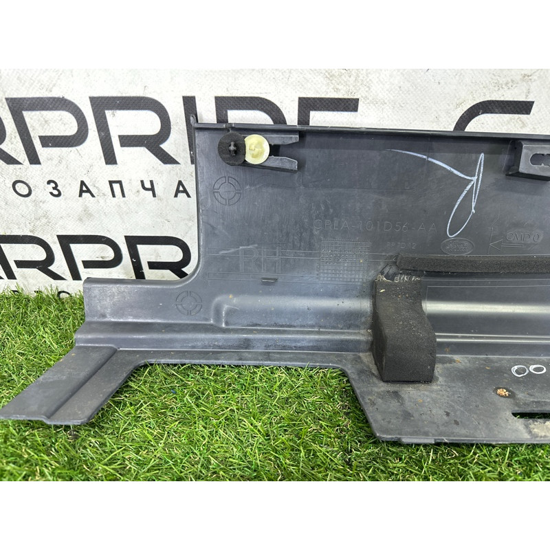 Накладка на поріг (кузов и элементы) LAND ROVER Range Rover L405 2016 5.0 LR048270