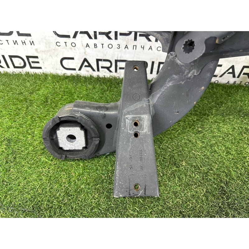 Подрамник (подвеска) BMW X5 F15 2015 4.4 33316863815