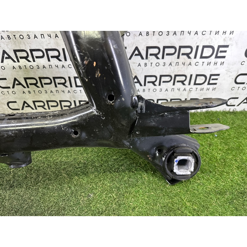 Подрамник (подвеска) BMW X5 F15 2015 4.4 33316863815