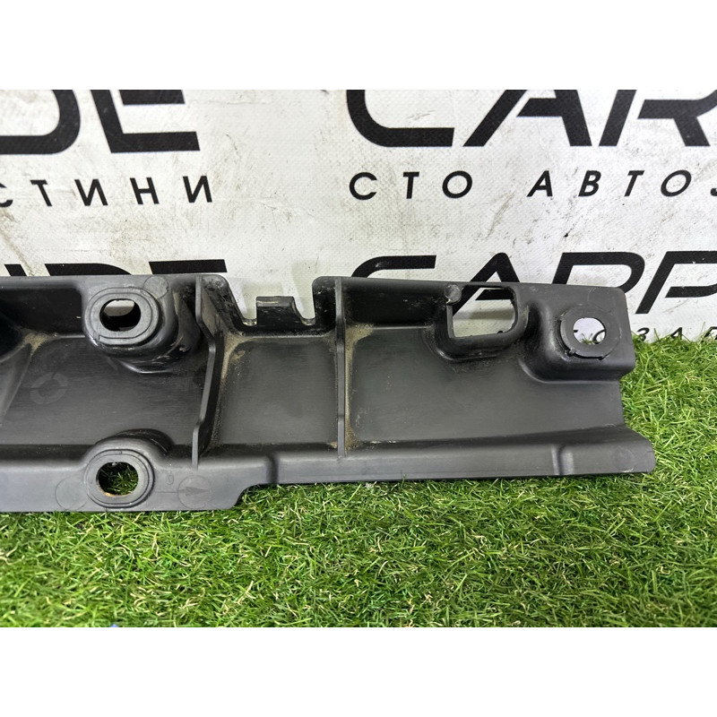 Крепление порога (кузов и элементы) BMW X5 E70 2010 N57D30A 51777207196