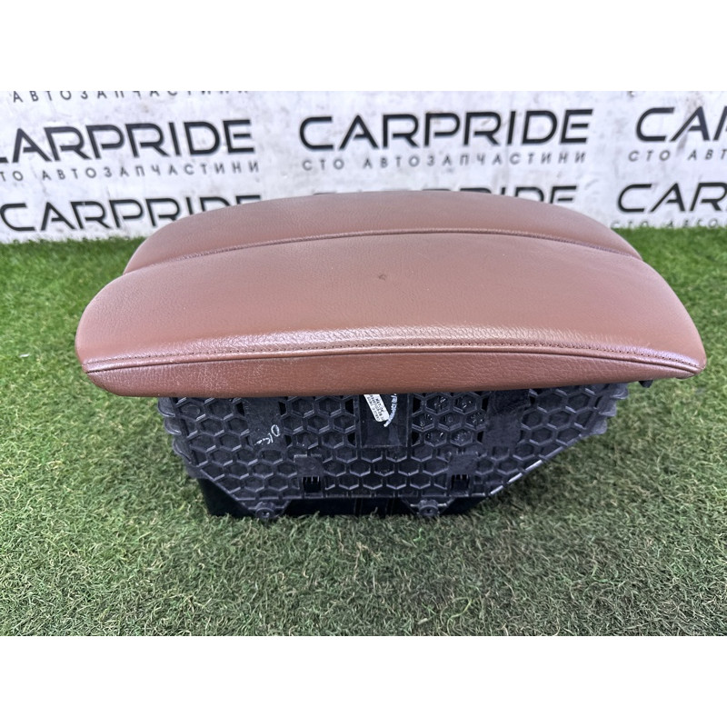 Підлокітник (салон) BMW X5 E70 2010 N57D30A 51169217477