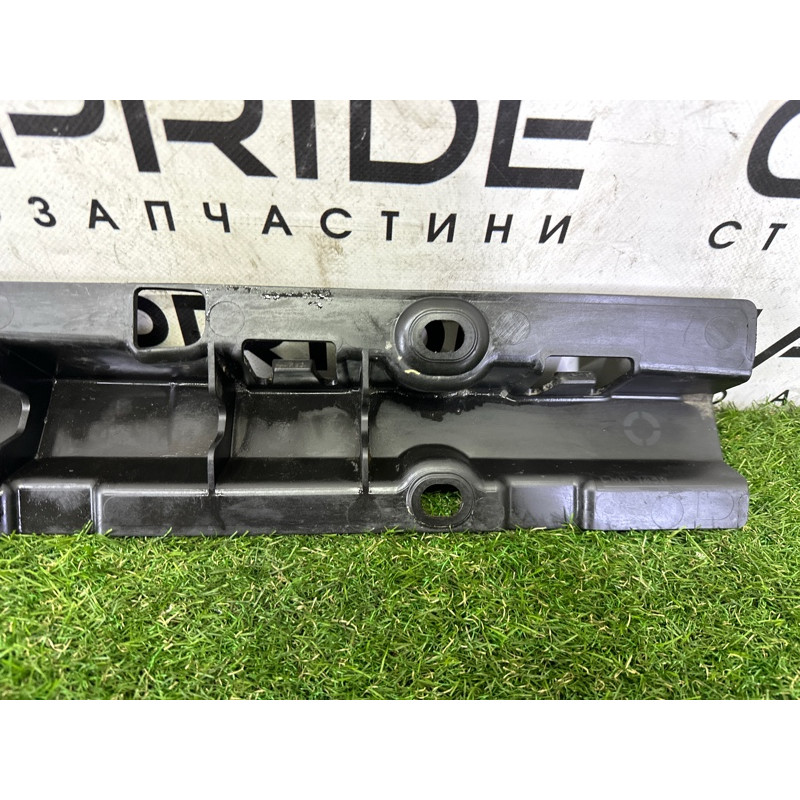 Кріплення порогу (кузов і елементи) BMW X5 E70 2010 N57D30A 51777207195