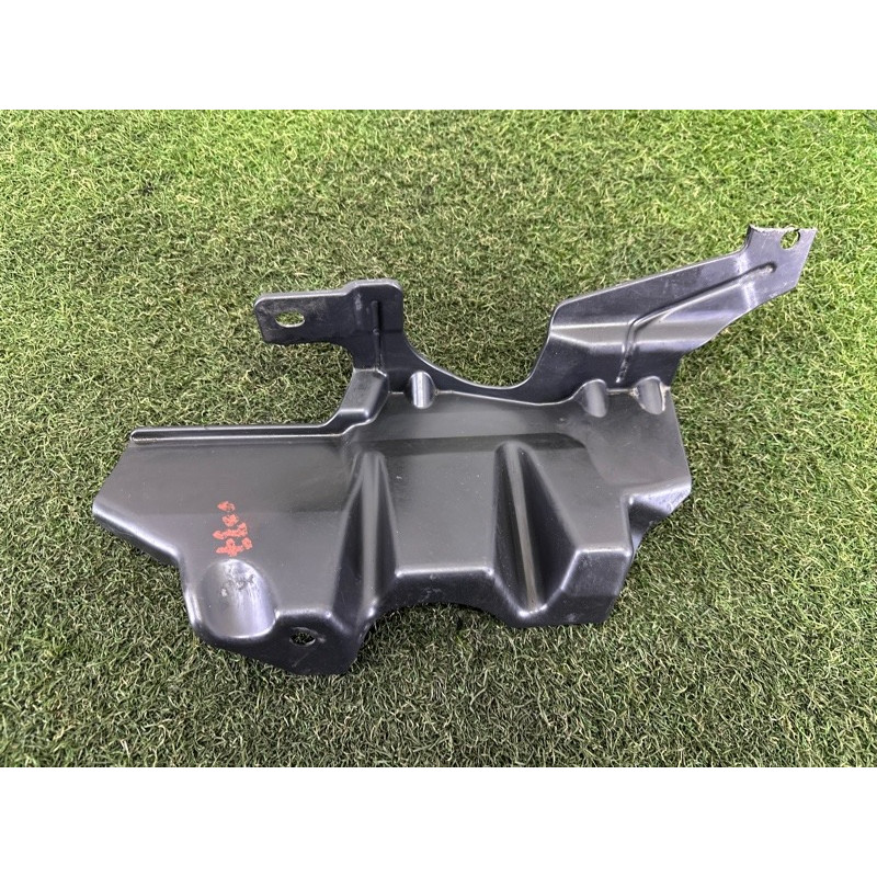 Защита двигателя (кузов и элементы) LAND ROVER Range Rover L405 2016 5.0 LR041944