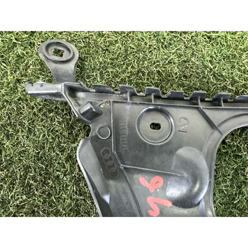 Крепление бампера (кузов и элементы) AUDI A3 8V 2016 1.8 CNSB 8V5807377