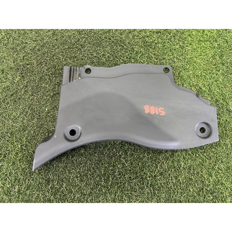 Накладка на жабо (кузов и элементы) LAND ROVER RANGE ROVER Sport L494 2016 3.0 Diesel LR038083