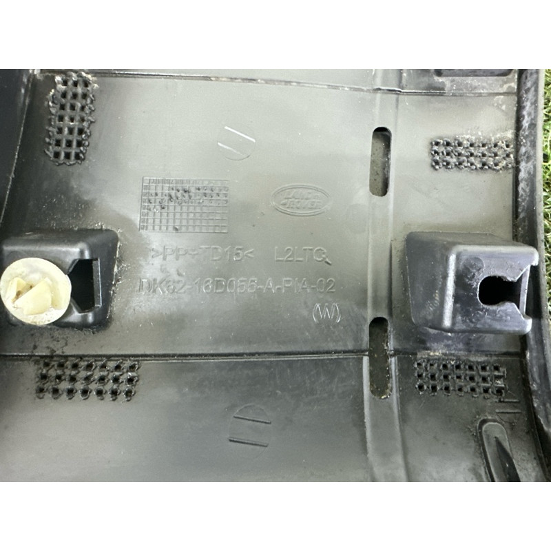 Накладка на крыло (кузов и элементы) LAND ROVER RANGE ROVER Sport L494 2016 3.0 Diesel LR064266