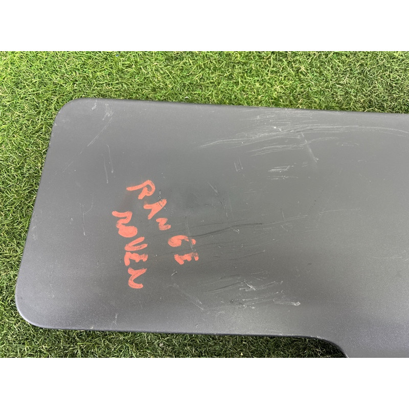 Накладка крышки багажника (кузов и элементы) LAND ROVER Range Rover Evoque L538 2016 2.0 LR072351