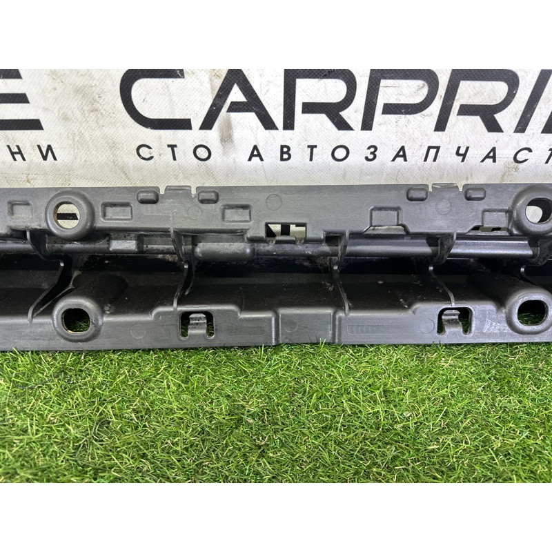 Крепление порога (кузов и элементы) BMW X5 F15 2015 4.4 51777294377