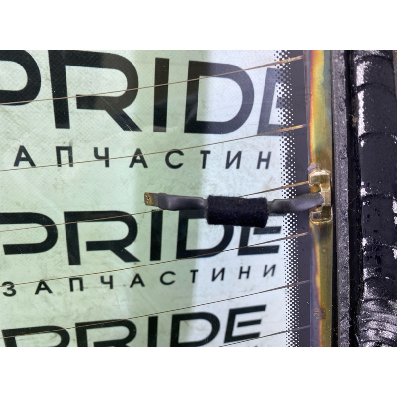 Стекло крышки багажника (стекла и зеркала) AUDI A4 B8 2013 2.0 TFSI 8K9845501NVB