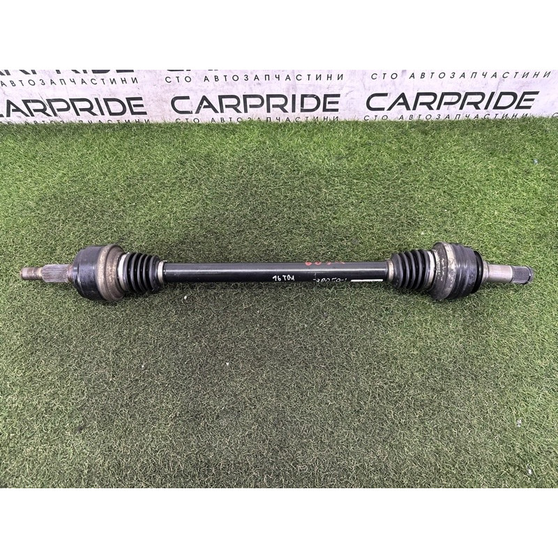 Привод (трансмиссия) Volkswagen Touareg NF 2012 3.0 TDI 7P0501201G