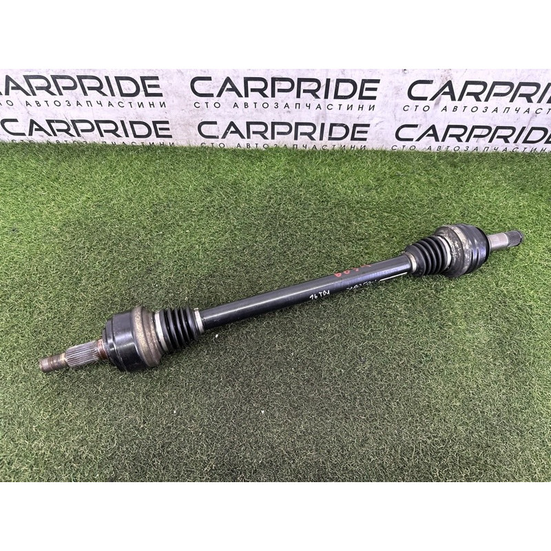 Привод (трансмиссия) Volkswagen Touareg NF 2012 3.0 TDI 7P0501201G