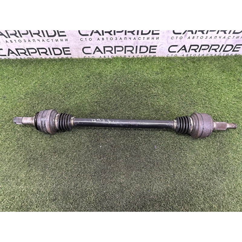 Привод (трансмиссия) AUDI Q7 4L 2011 3.0 TFSi 7L8501201B