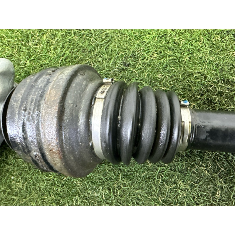 Привод (трансмиссия) AUDI Q7 4L 2011 3.0 TFSi 7L8501201B