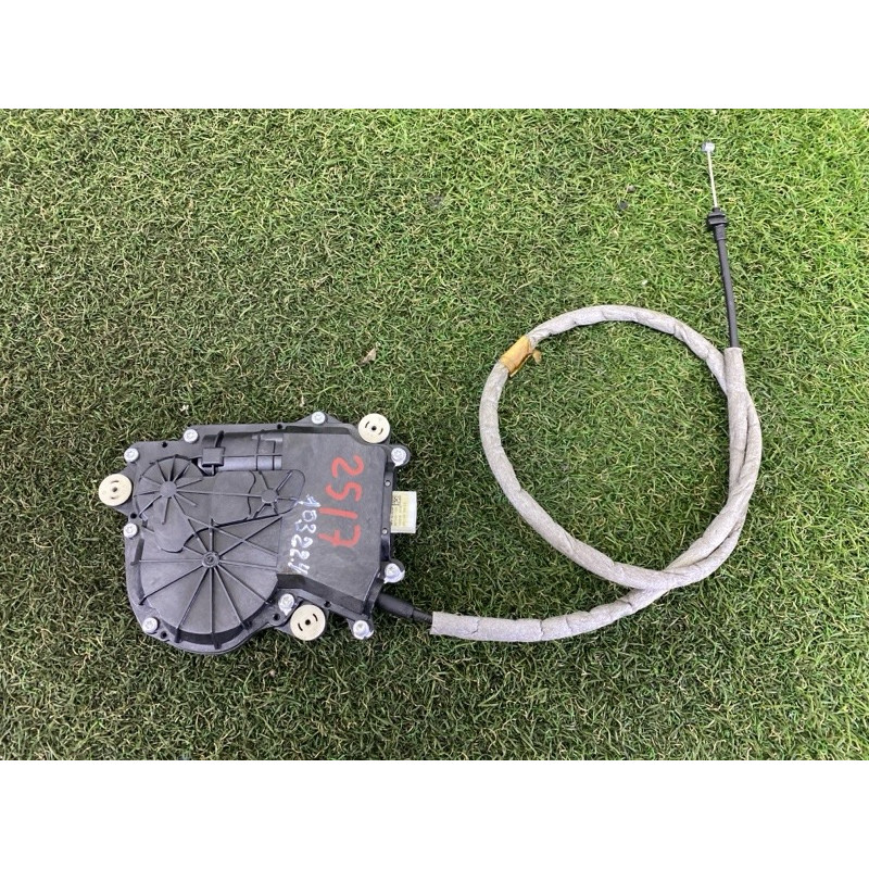 Привод замка багажника (электрика) BMW 7-series F01 2011 3.0 N54 51247191213