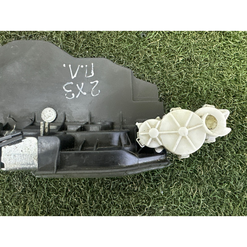 Замок дверей (кузов і елементи) BMW X3 F25 2012 3.0 51217202143