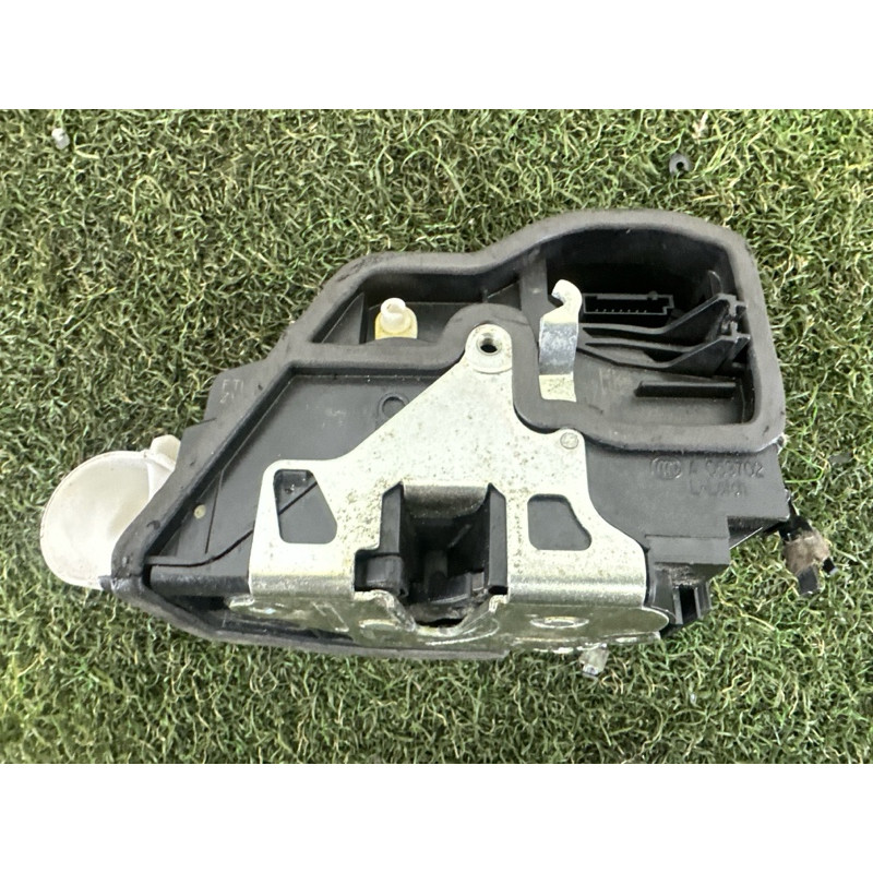 Замок дверей (кузов і елементи) BMW X3 F25 2012 3.0 51217202143