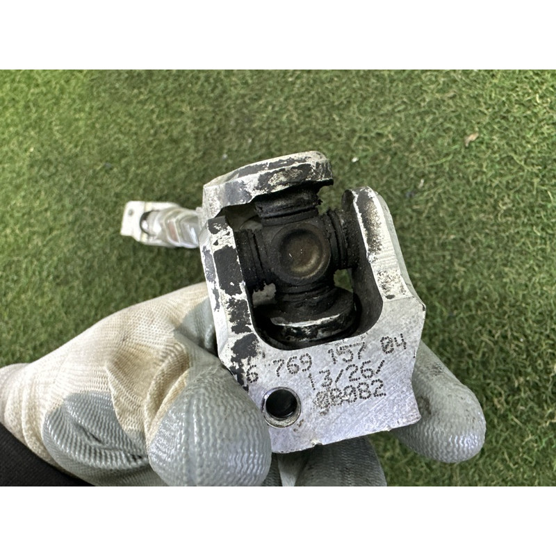 Рулевой карданчик (рулевое управление) BMW X1 E84 2014 2.0 32306769157