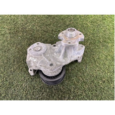 Натягувач приводного ременя