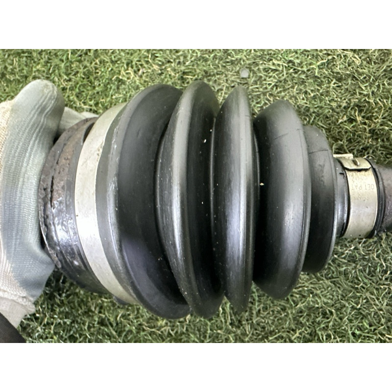 Привод (трансмиссия) AUDI Q7 4L 2011 3.0 TFSi 7P0407271C