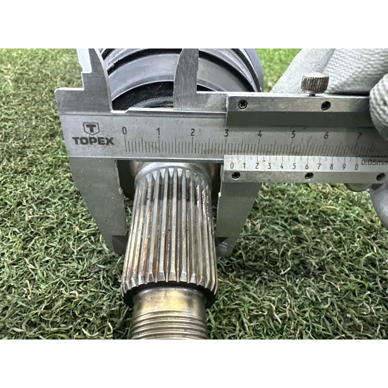 Привод (трансмиссия) AUDI Q7 4L 2011 3.0 TFSi 7P0407271C