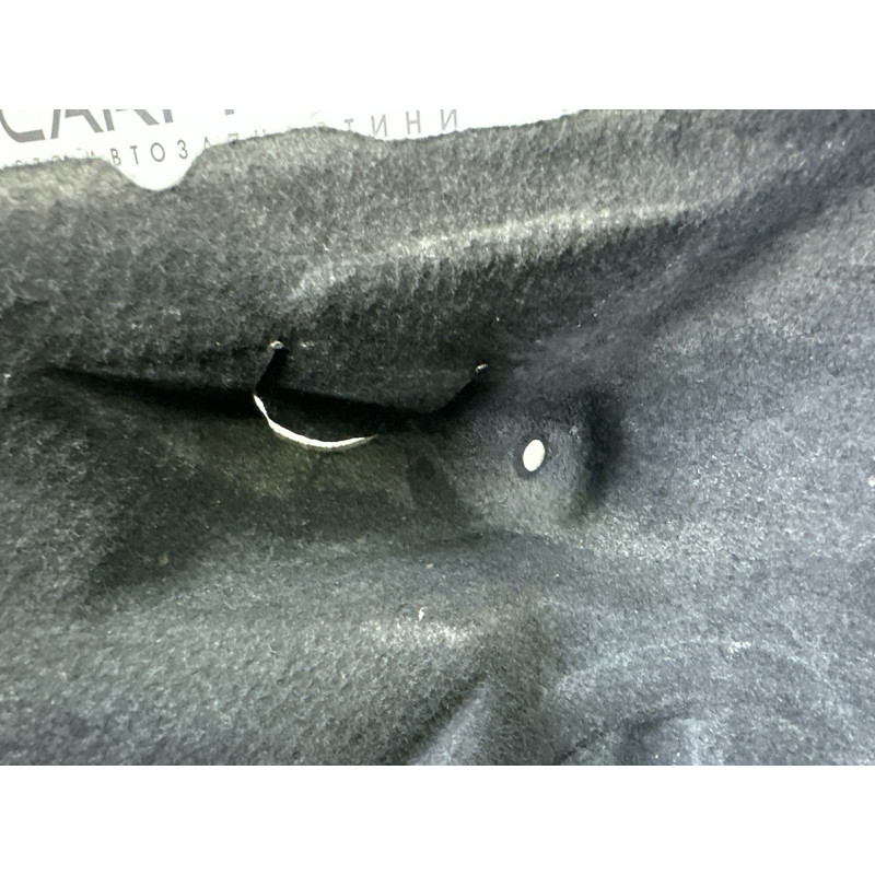 Підкрилок (кузов и элементы) LAND ROVER RANGE ROVER Sport L494 2016 3.0 Diesel LR060014