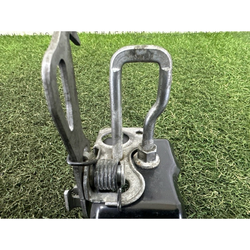 Ответная часть замка капота (кузов и элементы) BMW X5 F15 2015 4.4 51237308076