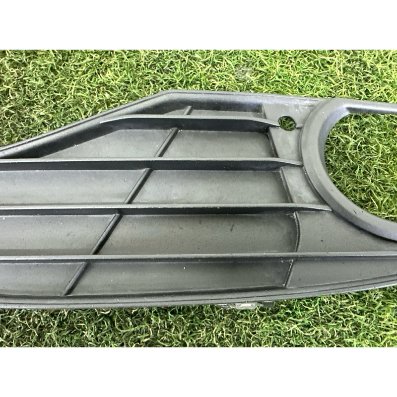 Накладка на бампер (кузов и элементы) BMW 3-series F30 2013 2.0 51117255365