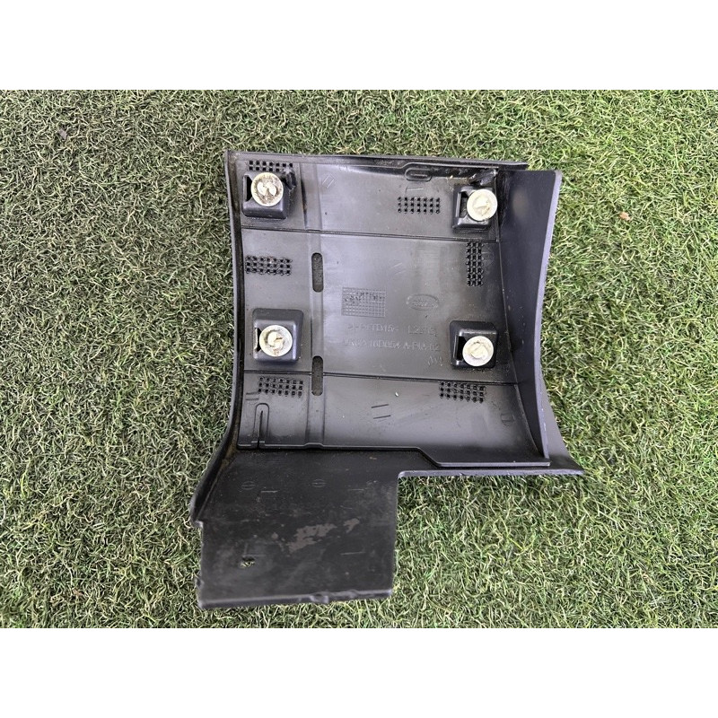 Накладка крила (кузов и элементы) LAND ROVER RANGE ROVER Sport L494 2016 3.0 Diesel LR064264