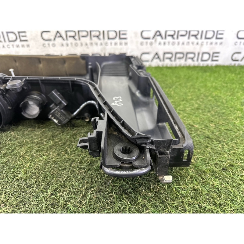 Корпус повітряного фільтра (подача палива) AUDI Q7 4M 2017 3.0 TFSi 4M0133837A