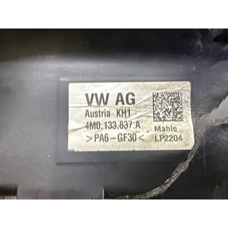 Корпус повітряного фільтра (подача палива) AUDI Q7 4M 2017 3.0 TFSi 4M0133837A