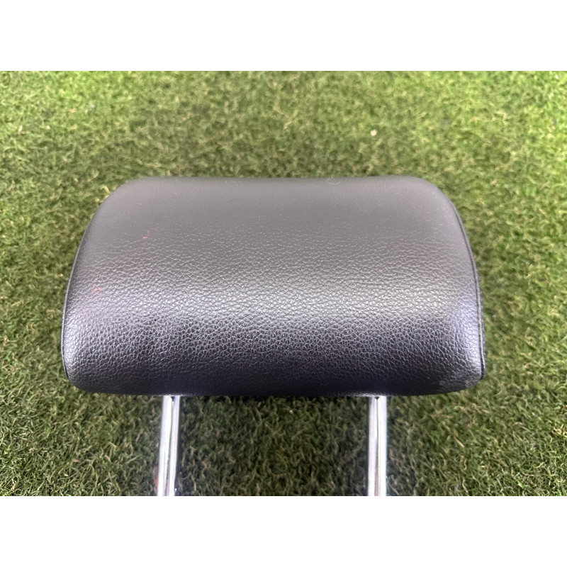 Подголовник (салон) Volkswagen Touareg NF 2013 3.6 7P6885901KVAN