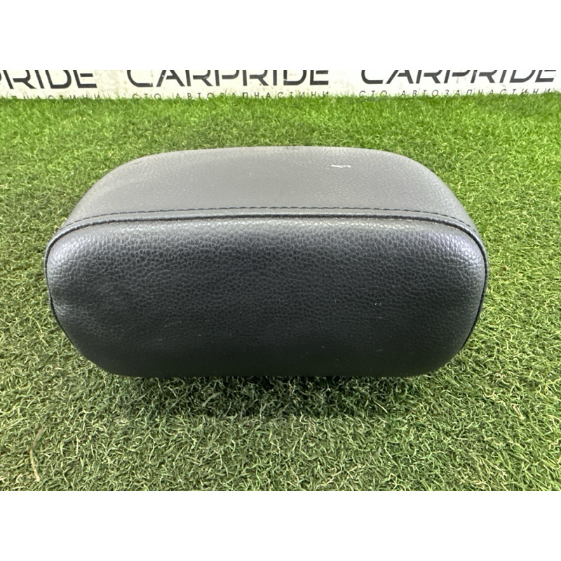 Подголовник (салон) Volkswagen Touareg NF 2013 3.6 7P6885901KVAN