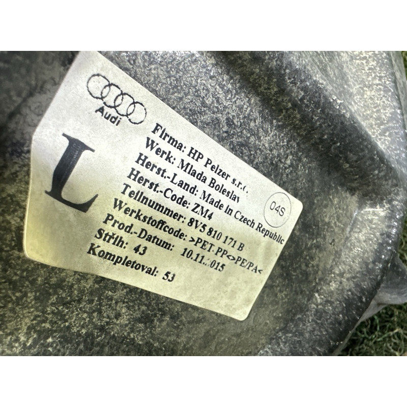 Підкрилок (кузов і елементи) AUDI A3 8V 2016 1.8 CNSB 8V5810171B