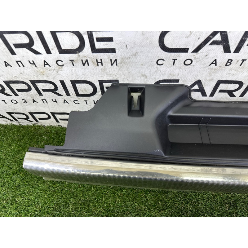 Накладка замка кришки багажника (салон) AUDI Q5 8R 2012 2.0 CAEB 8R0864483C4PK