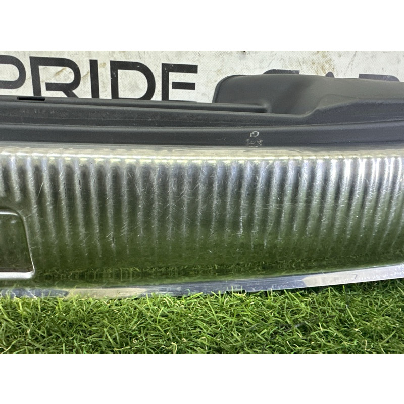 Накладка замка кришки багажника (салон) AUDI Q5 8R 2012 2.0 CAEB 8R0864483C4PK